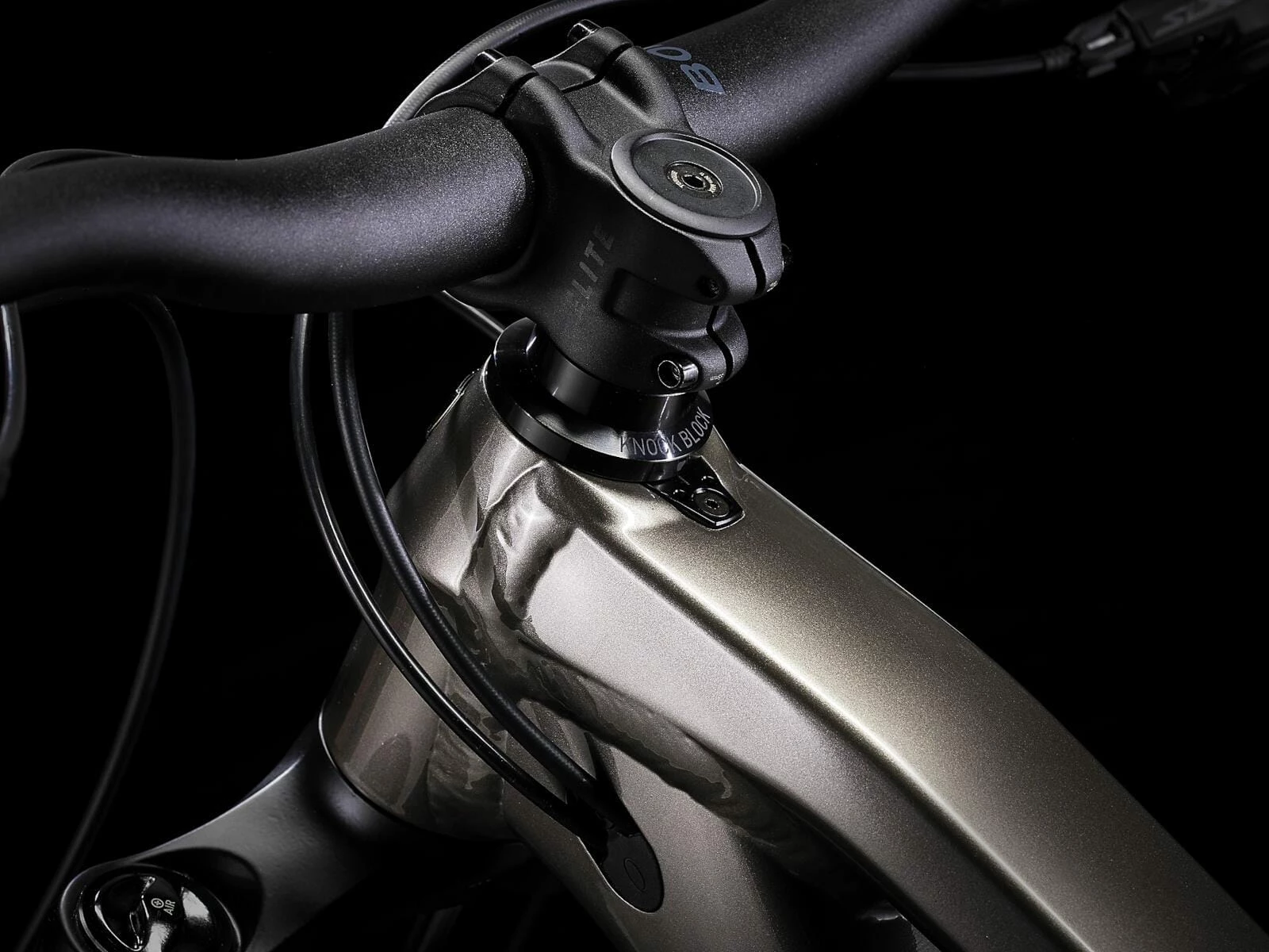 Trek Slash 7 Mercury – Image 8